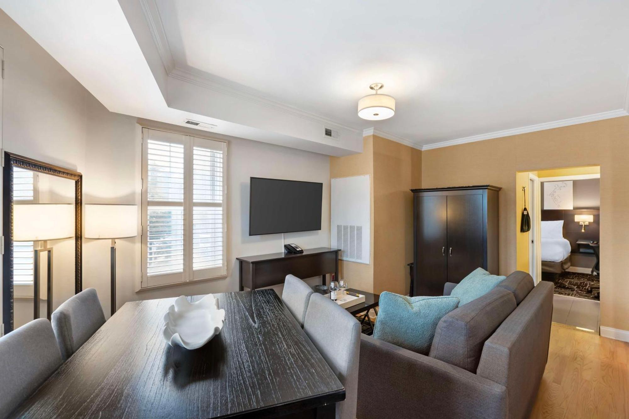 שיקגו Best Western Plus Hawthorne Terrace Hotel מראה חיצוני תמונה