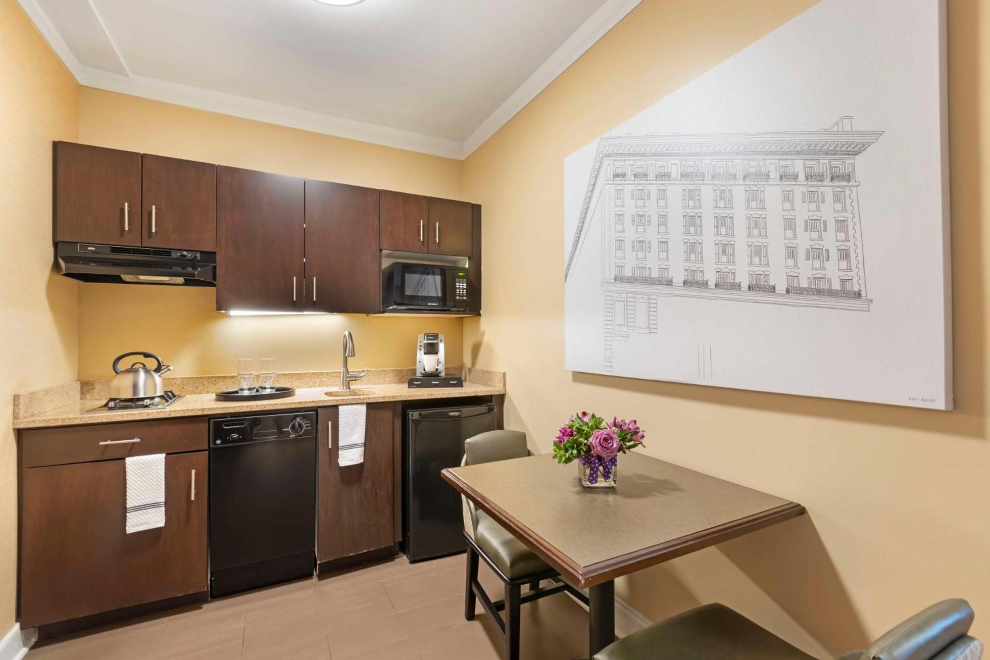 שיקגו Best Western Plus Hawthorne Terrace Hotel מראה חיצוני תמונה